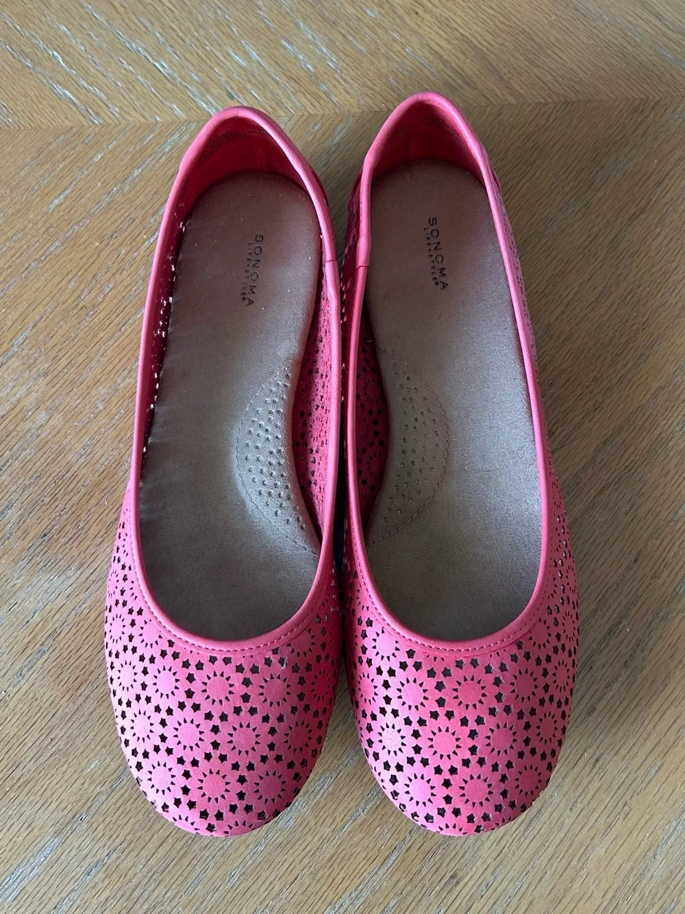Sonoma Life+Style Coral Faux Leather Ballet Flat Memory Foam - Size 9M